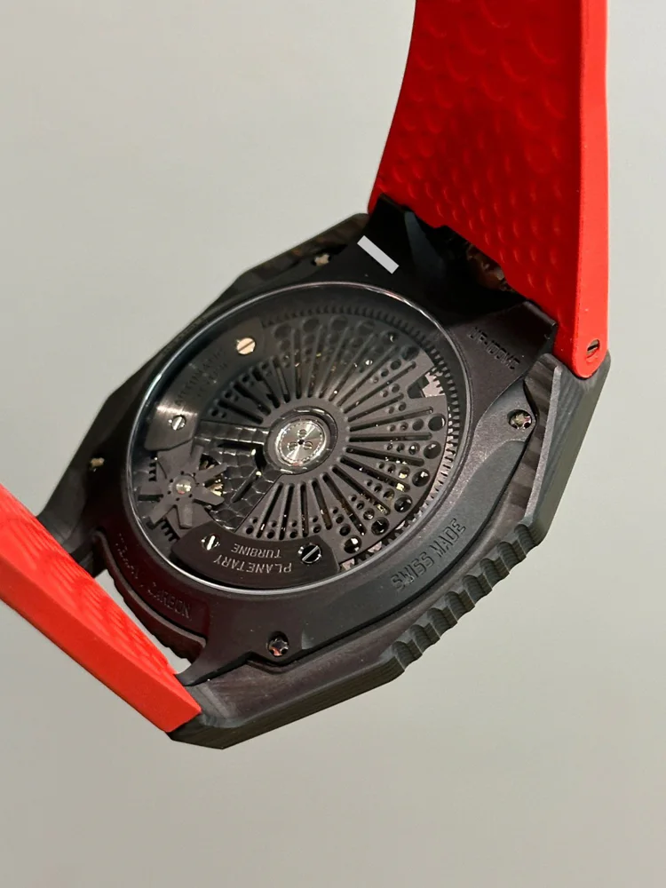 Urwerk UR-100V LIGHTSPEED LE